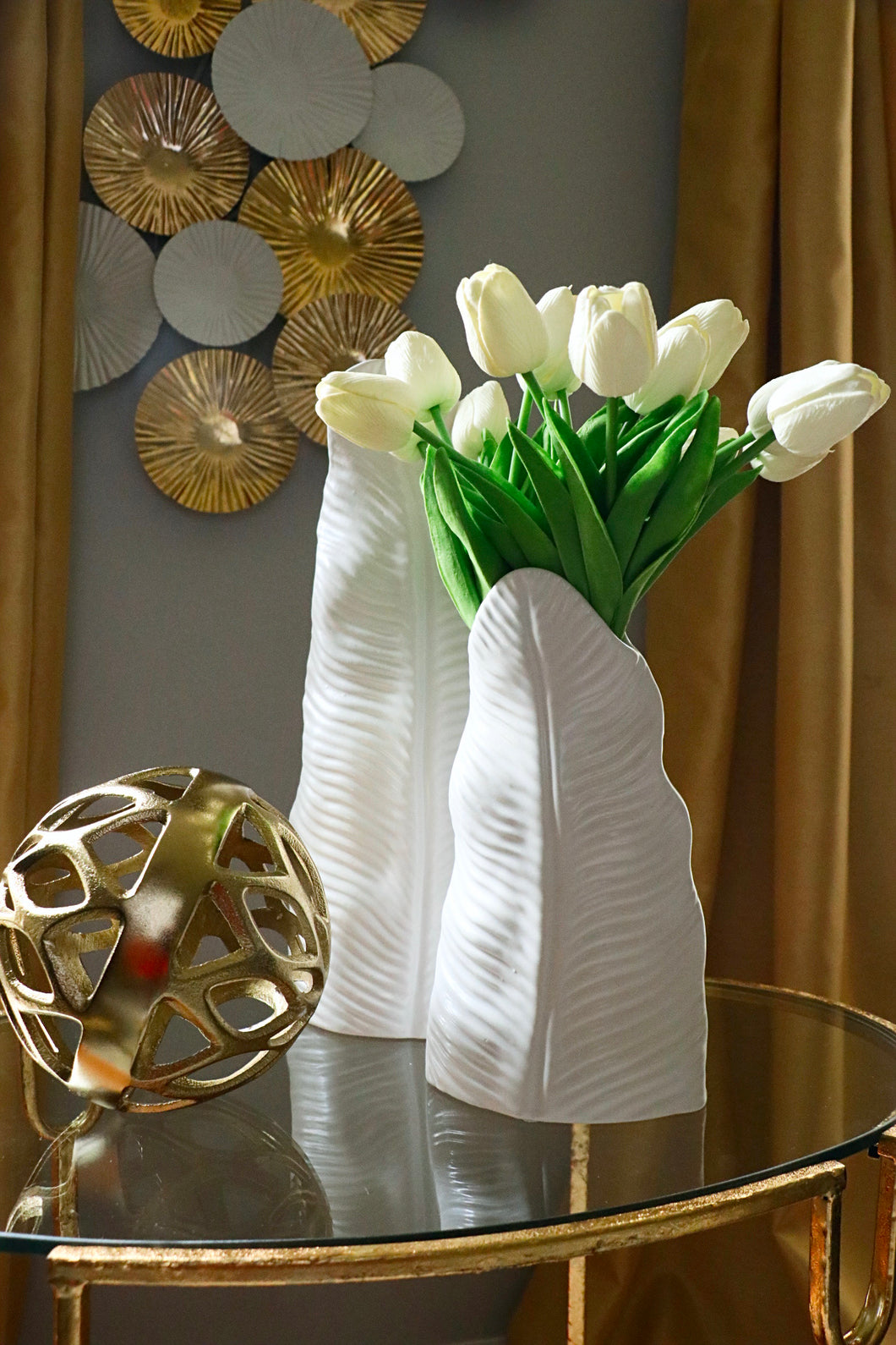 White Leaf Vase Set